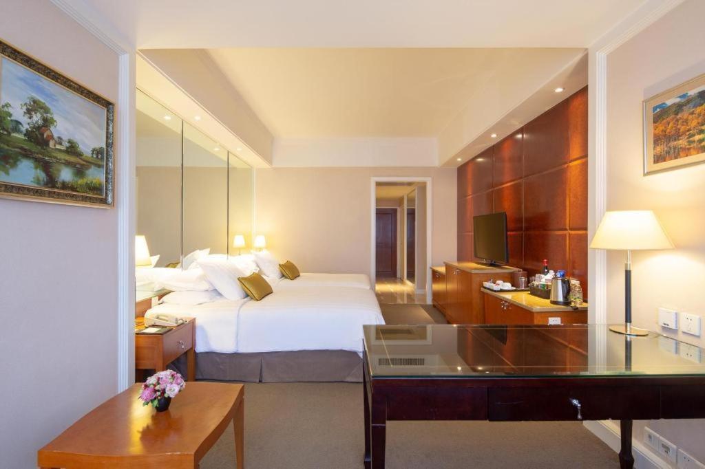 Kai Wah Plaza International Hotel Kunming Dış mekan fotoğraf