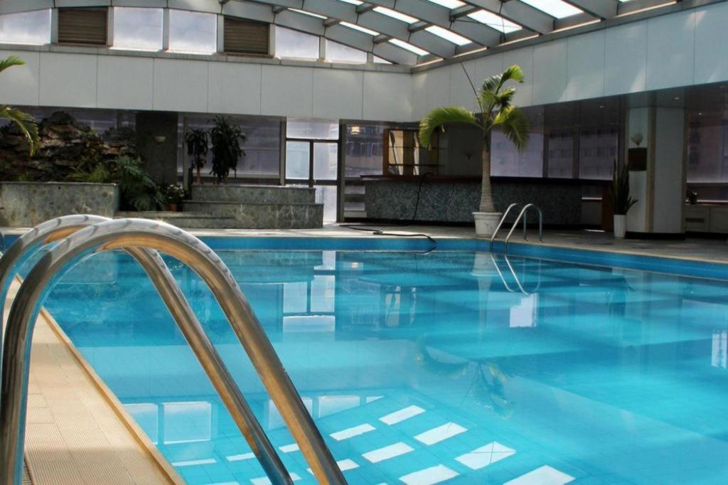Kai Wah Plaza International Hotel Kunming Dış mekan fotoğraf