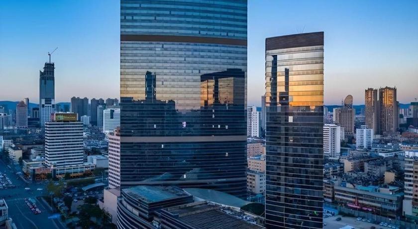 Kai Wah Plaza International Hotel Kunming Dış mekan fotoğraf